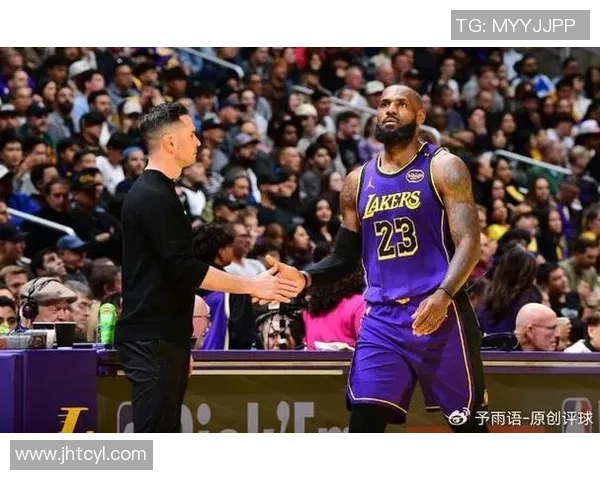 湖人对决开拓者季后赛第三场精彩回顾与赛后分析